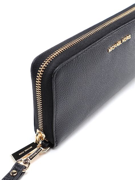 michael kors jet set leather tech continental wallet|jet set zip around wallet.